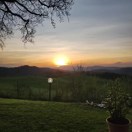 Del Ferne Monteombraro