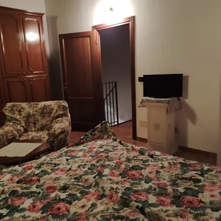 Del Ferne Bed and Breakfast Monteombraro