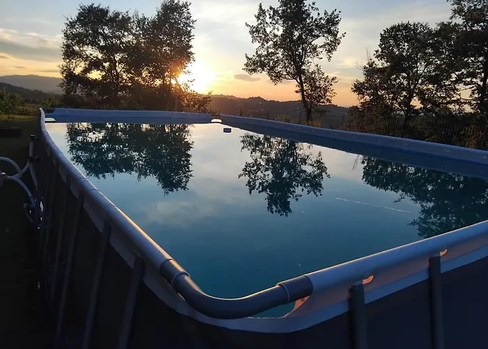 Del Ferne 3* Monteombraro