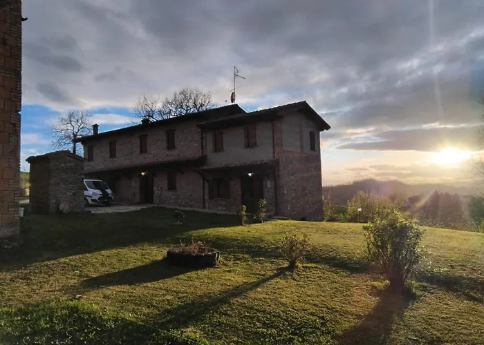 Del Ferne Monteombraro