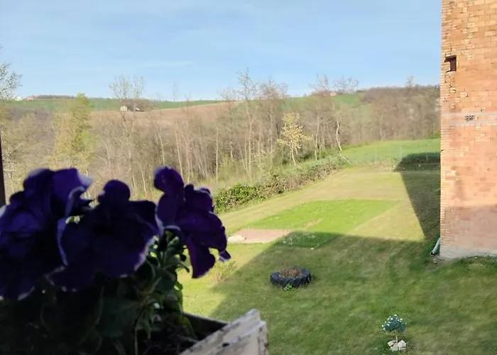 Del Ferne Bed & Breakfast Monteombraro